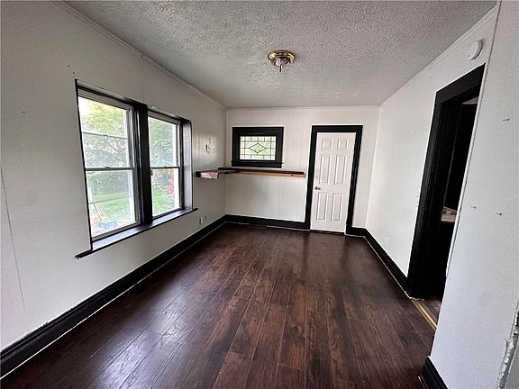 5th image of 52 Frances St