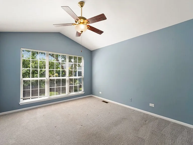 1500 Golfview Dr — Photo 13