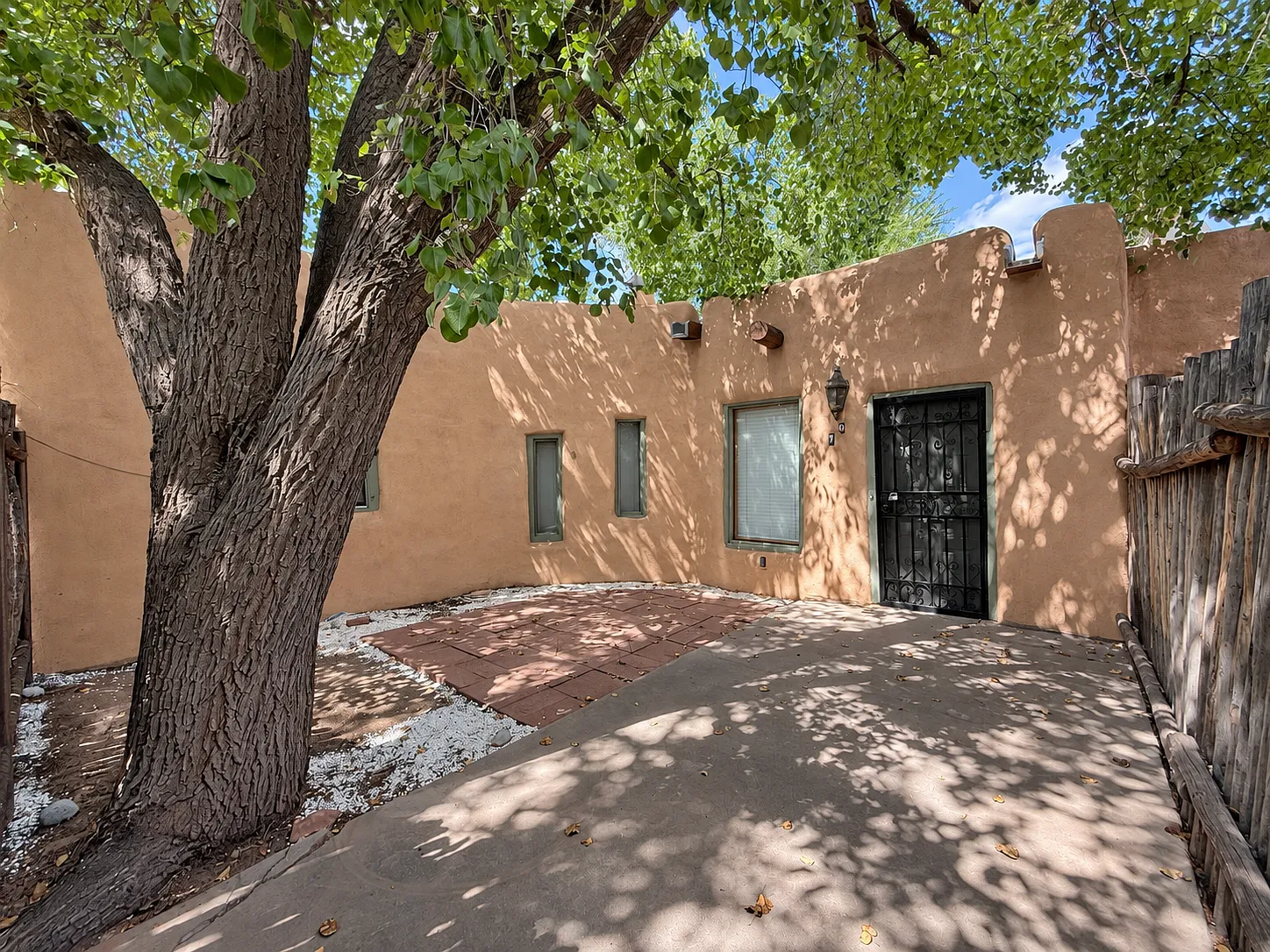 1 bed, 1132 sqft, $1,680 — Photo 3