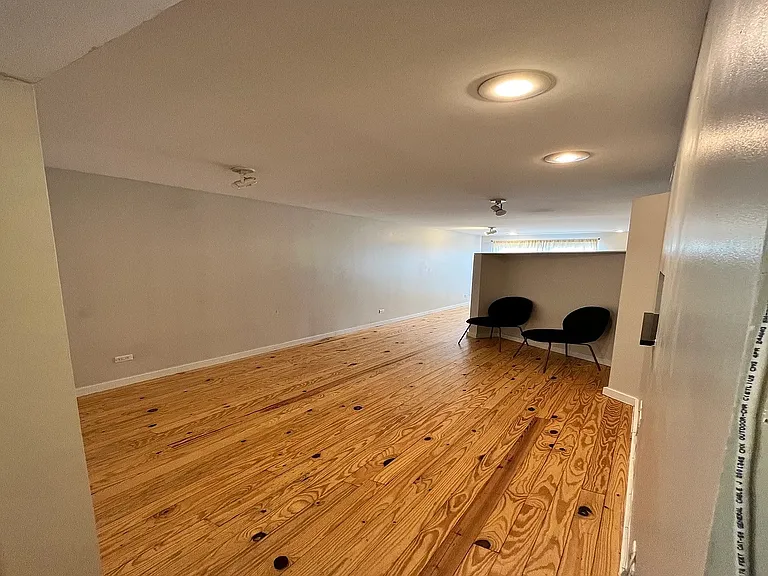 4343 Travis St — Photo 2