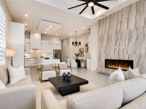522 98th AVE N, NAPLES, FL 34108