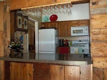 4th image of 1279 Howard Dr