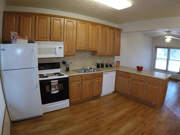 2nd image of 310 N Chauncey Ave