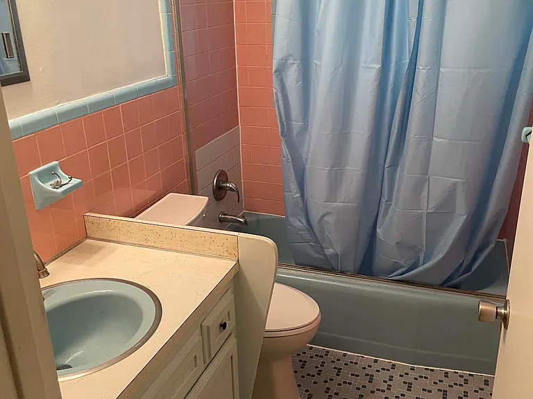 2411 51st Avenue Ter W #B — Photo 10