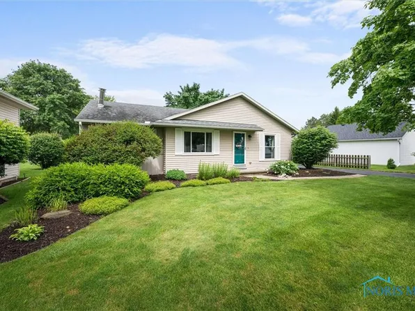 413 N Findlay Rd, Haskins, OH 43525