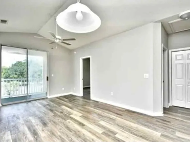 498 River Oaks Dr #59O — Photo 4