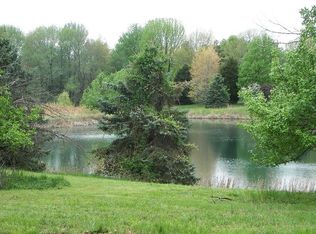 9010 Vienna Rd, Evansville, IN 47720