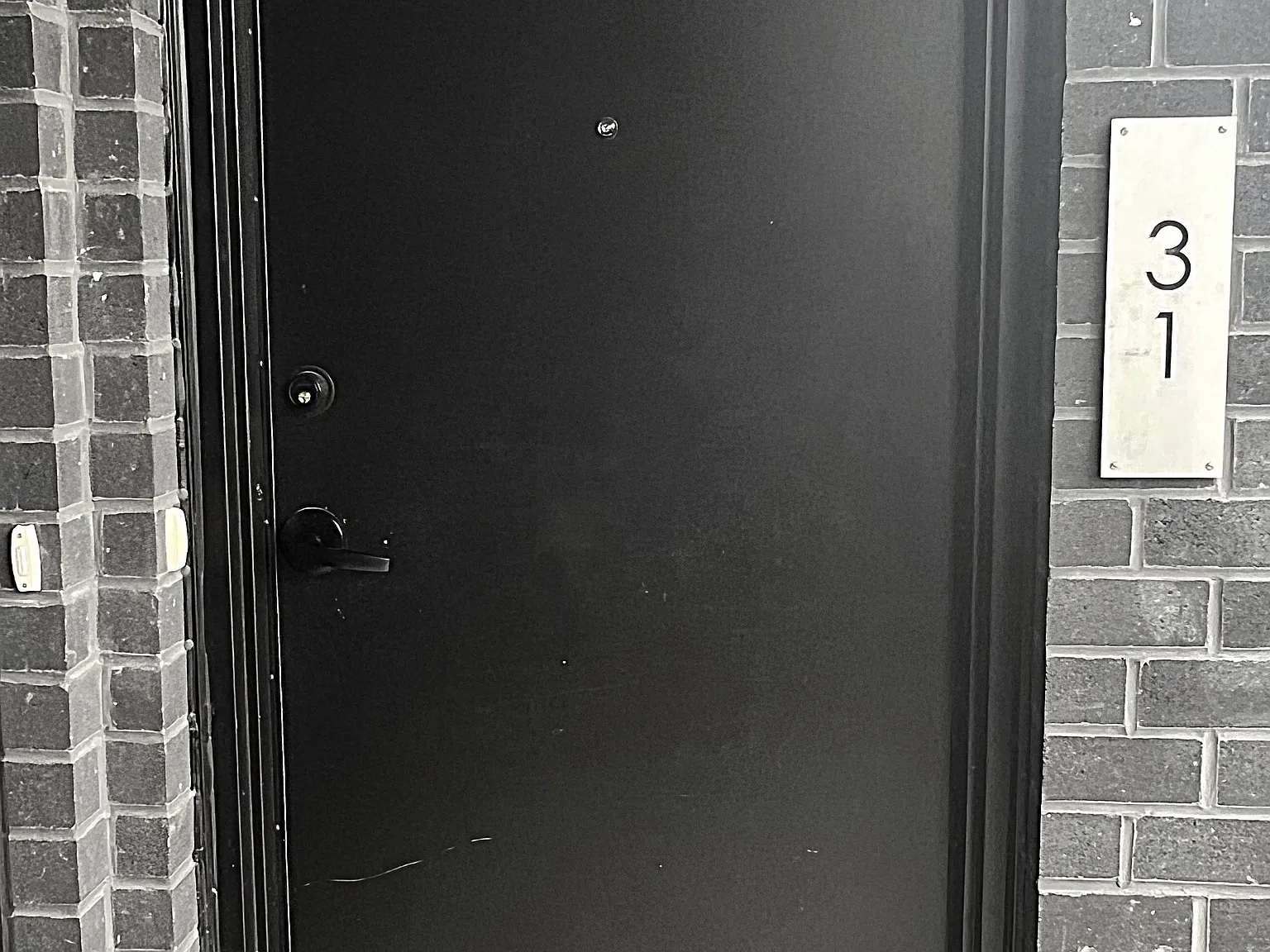 2 bed, $2,400 — Photo 4