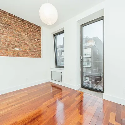 Rented by Nooklyn NYC LLC | media 20
