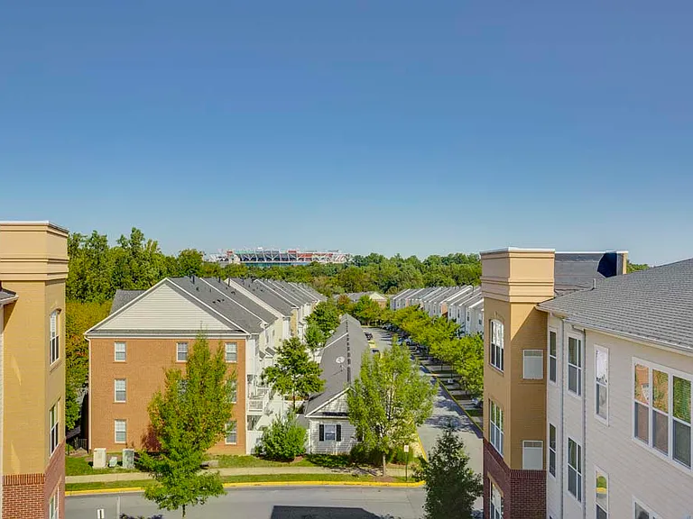 Summerfield At Morgan Metro Apartments — Photo 24