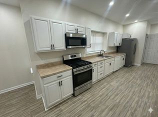 567 Viola St, Camden, NJ 08104