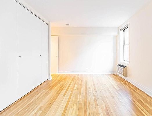 2nd image of 15 E 9th St #9
