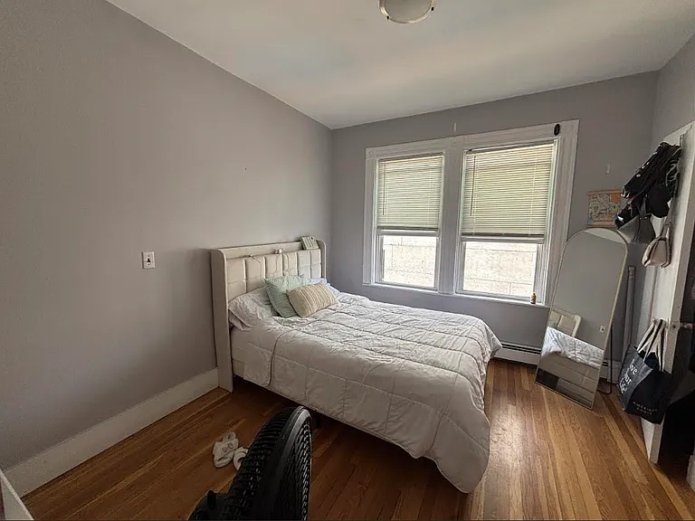 11 Houghton St #1 — Photo 11