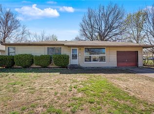 1825 McRay Ave, Springdale, AR 72762