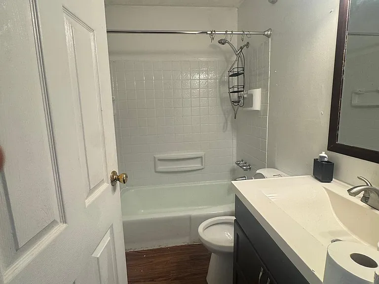 250 N Bishop Ave #19 — Photo 4