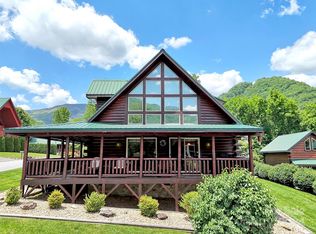 14 Destiny Trl, Maggie Valley, NC 28751