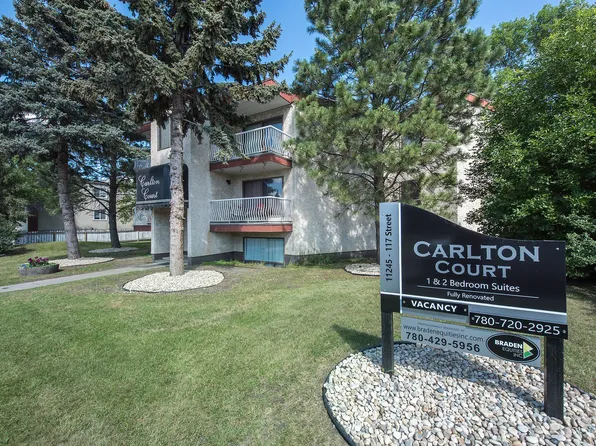 11245 117th St NW #305, Edmonton, AB T5G 2W3