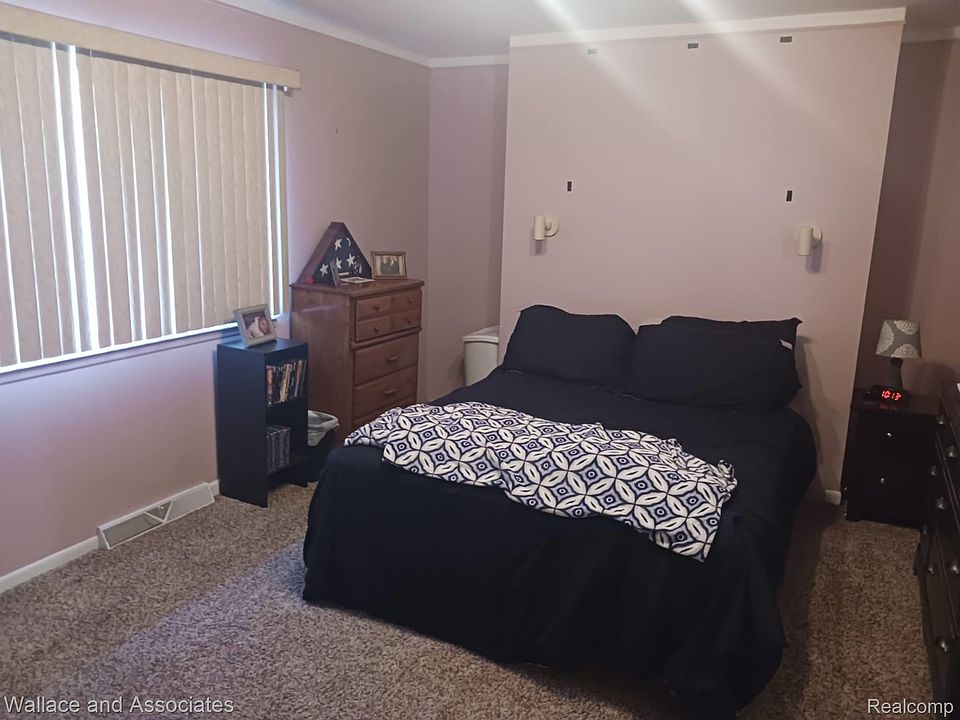 136 Channelsyde Dr, photo 11