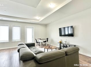 402 The East Mall #314, Toronto, ON M9B6B7