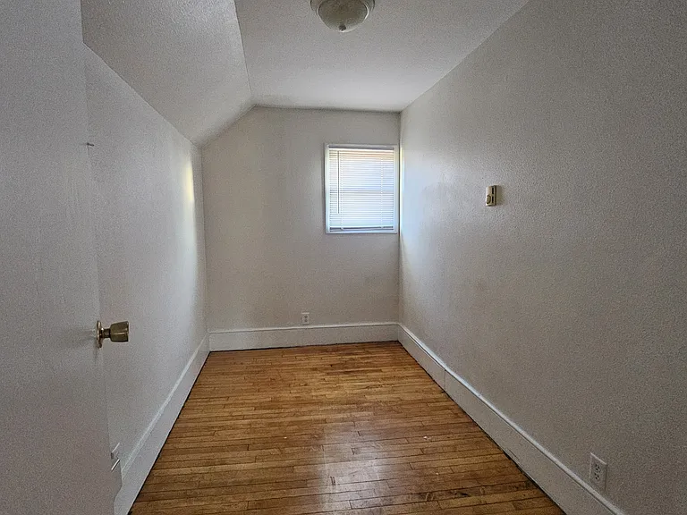 1324 Adams St — Photo 12
