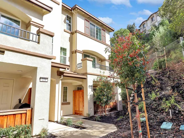 225 Laurel Knoll Dr, Martinez, CA 94553