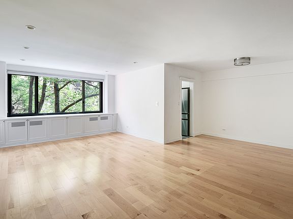 3rd image of 420 E 64th St APT W5d