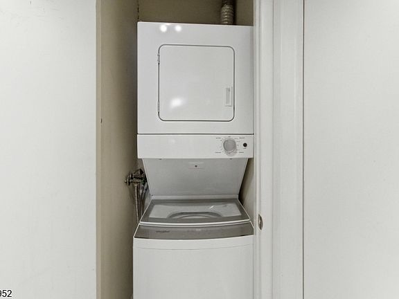 4th image of 51 Mount Kemble Ave APT 207