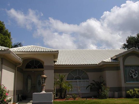 Close up of Front