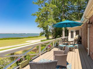 105 Magnolia Court, Pine Knoll Shores, NC 28512