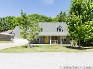 8479 Pine Ridge Dr, Rogers, AR 72756