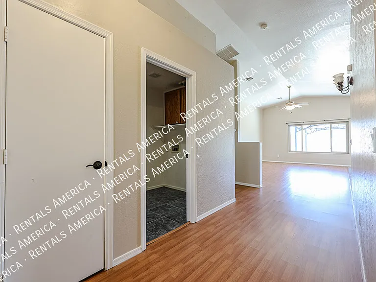 9714 W Heber Rd — Photo 20