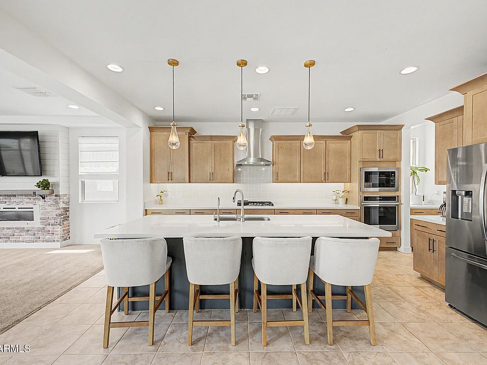 1st image of 12862 W OCOTILLO Road
