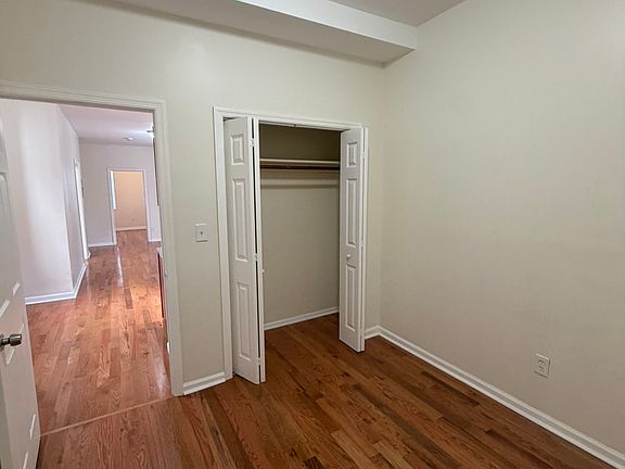 4th image of 435 S 17th St #2
