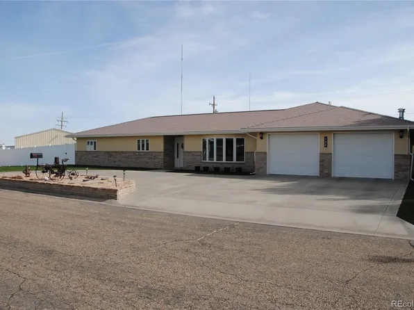 18 Cedar Cir E, Burlington, CO 80807