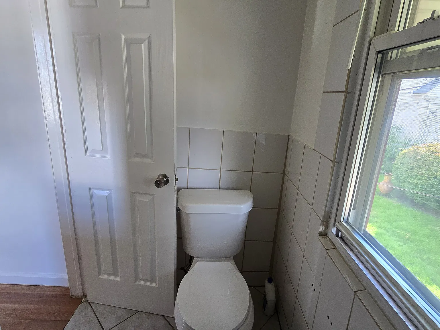 2699 Whalen St — Photo 3
