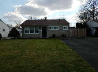 4818 Kingfisher Way, Lynnview, KY 40213