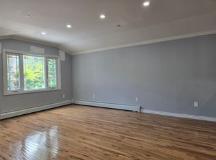 23118 145th Ave FLOOR 2, Springfield Gardens, NY 11413