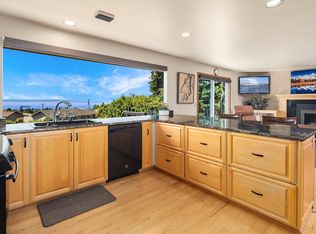 1128 Sea Vista Pl, Edmonds, WA 98020