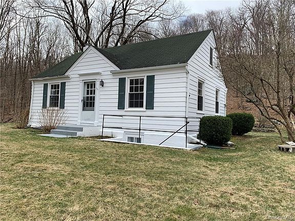 2nd image of 336 Armonk Rd