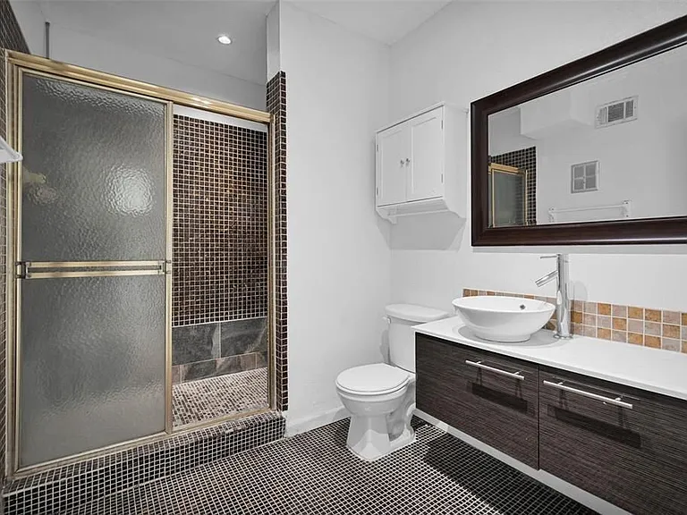 4850 SW 63rd Ter #332 — Photo 9