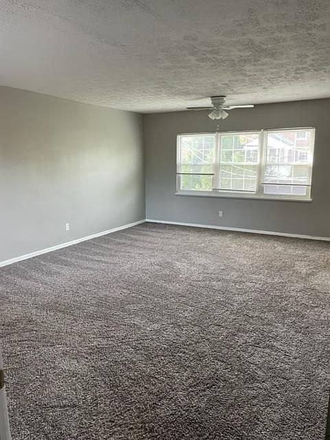 1st image of 20200 Van Aken Blvd #17