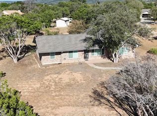 3300 Pawnee Trl, Kingsland, TX 78639