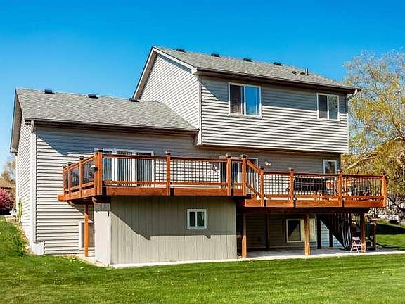 5th image of 10014 Pin Oak Ct N