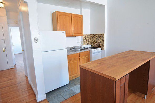 2nd image of 45 Cook St #Go