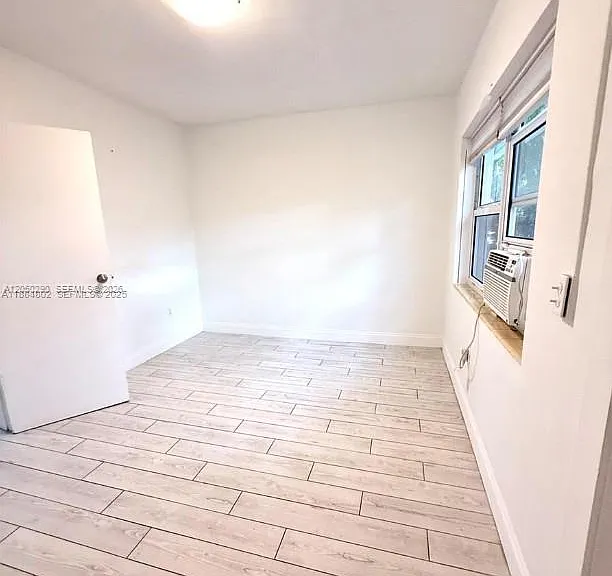 669 NW 28th St #4 — Photo 7