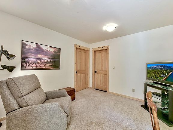 4th image of 14359 E Reed Ave
