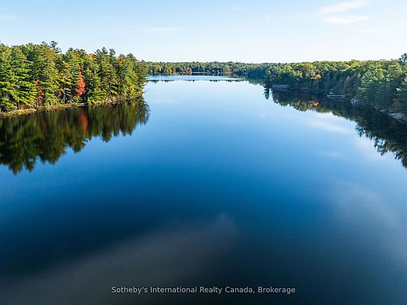 5th image of 110 Carling Bay Rd W