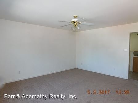 2nd image of 702A Dendron St