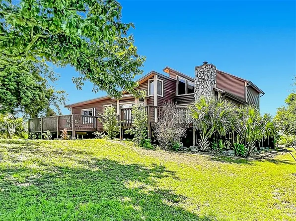 1400 N Carpenter Rd, Titusville, FL 32796