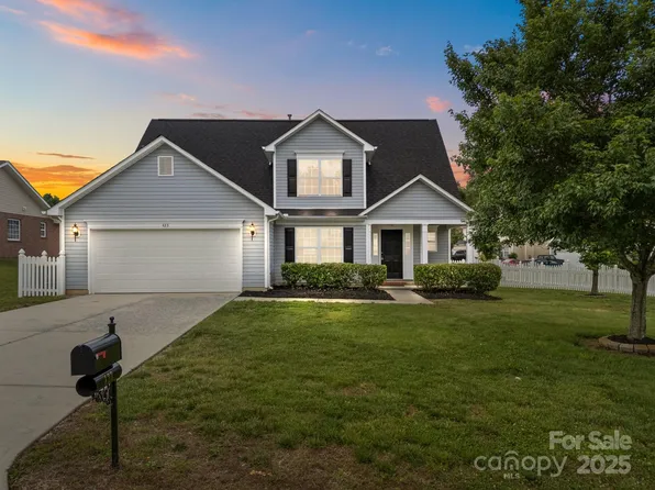 423 Courtland Ct, Kannapolis, NC 28081